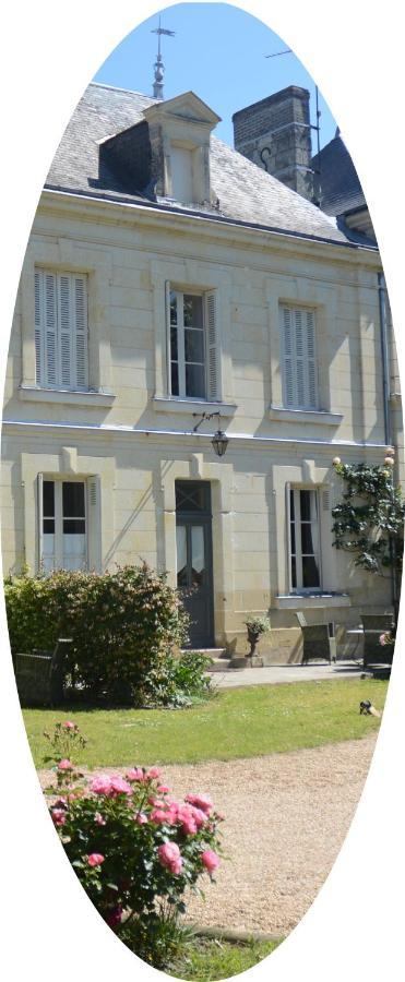 La Penesais Beaumont-en-Véron Exterior foto