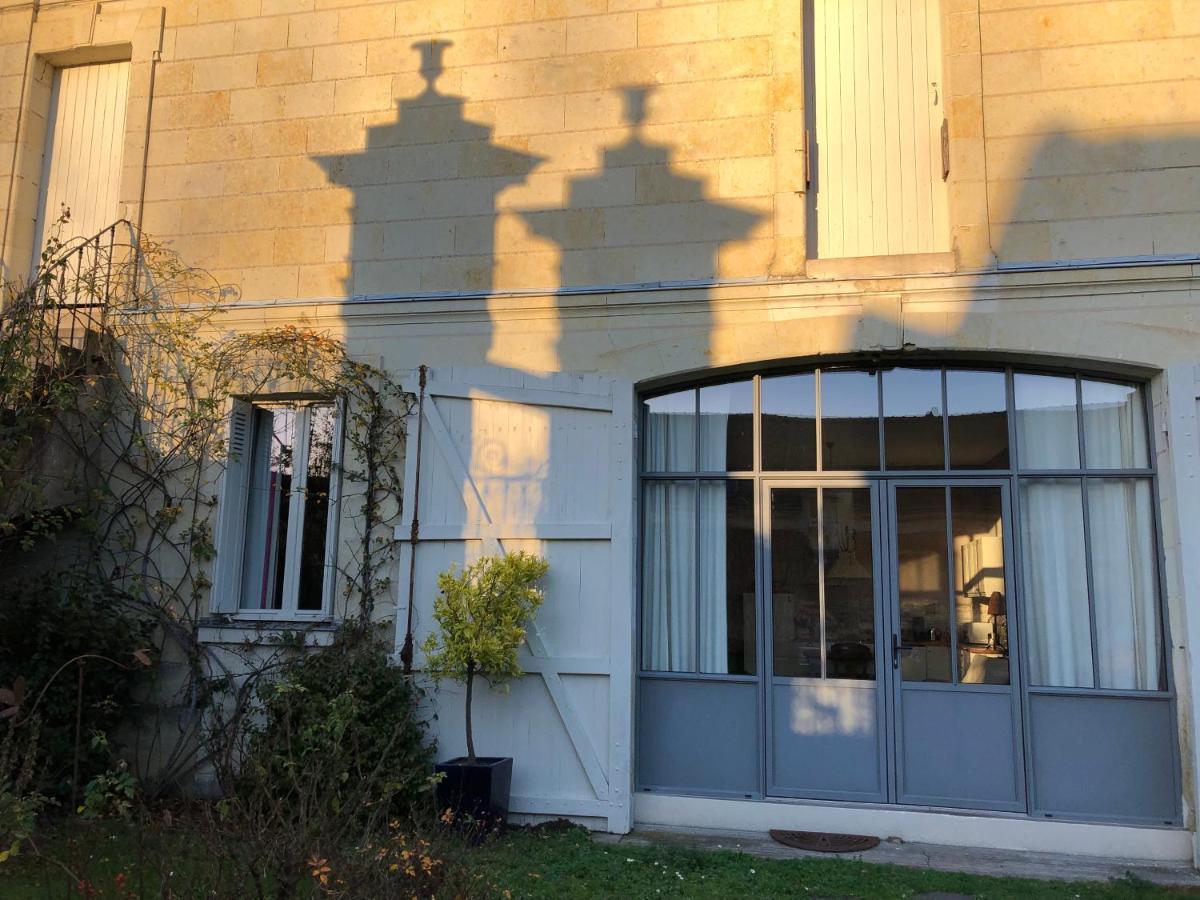 La Penesais Beaumont-en-Véron Exterior foto